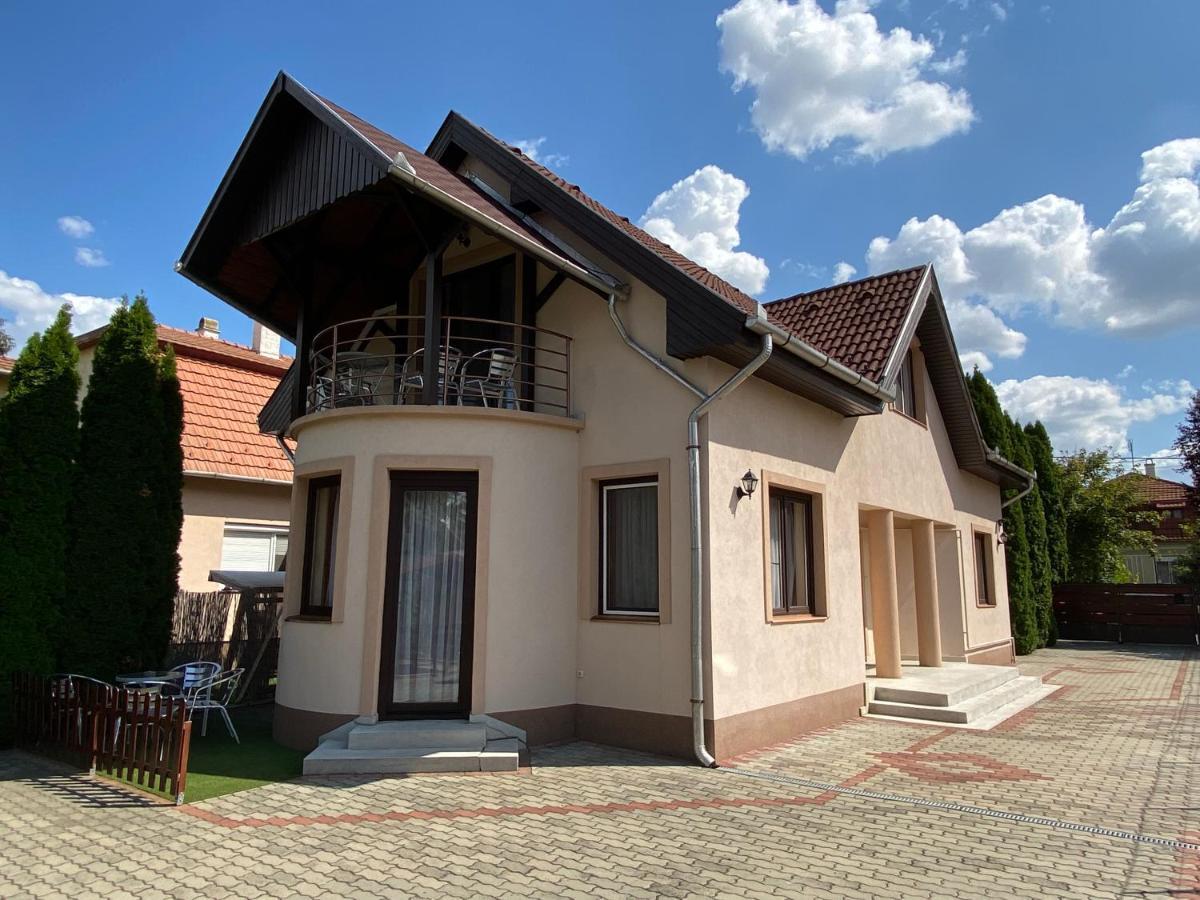 Millennium Lux Apartments Hajdúszoboszló Екстериор снимка